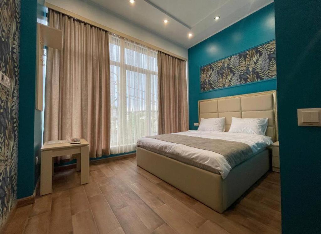 Days Hotel 耶烈万 外观 照片